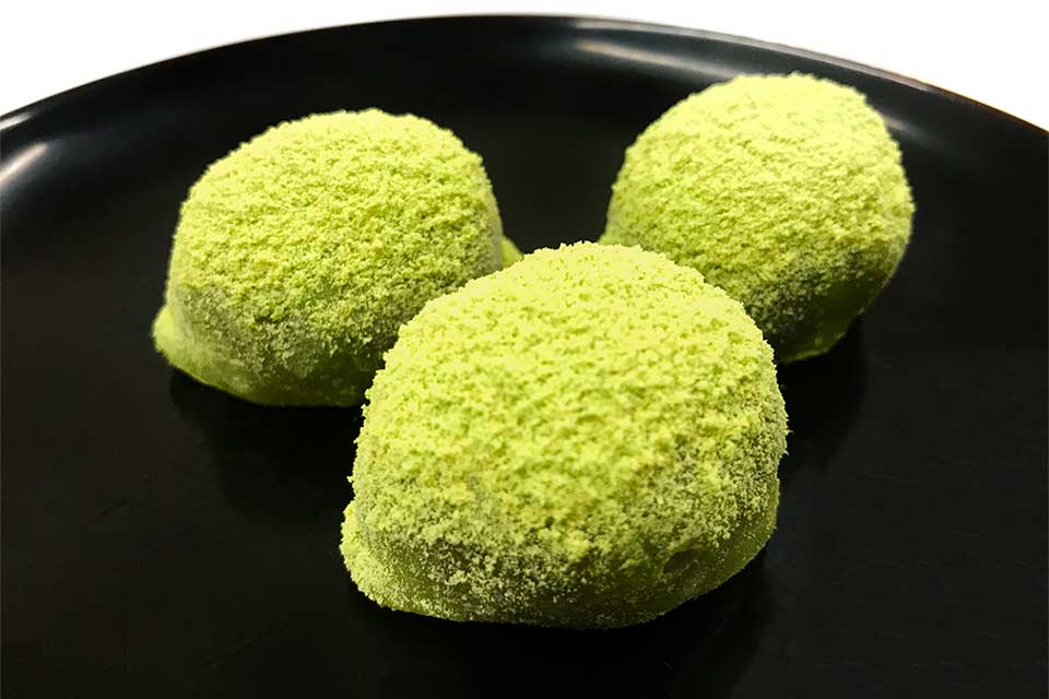 季節のお菓子：うぐいす餅